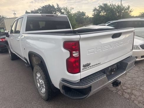 Used 2021 Chevrolet Silverado 2500 LT w/ Z71 Off-Road Package AWD/4WD image 6