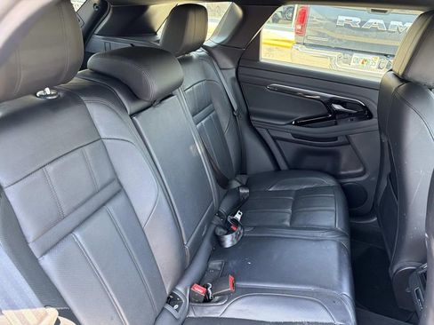 Used 2020 Land Rover Range Rover Evoque SE AWD/4WD image 9