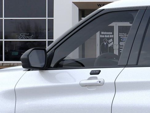 New 2026 Ford Explorer Active image 20
