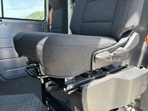 Used 2024 Chevrolet Brightdrop 600 w/ Commercial Equipment Package AWD/4WD image 15