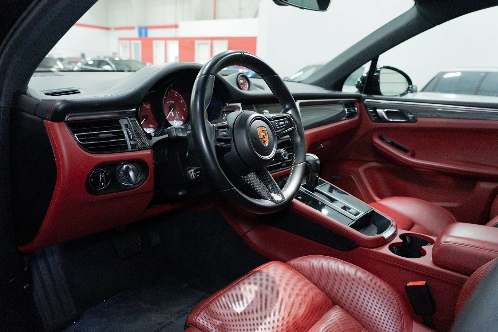 Used 2022 Porsche Macan GTS AWD/4WD image 20