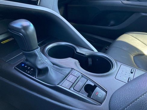 Used 2023 Toyota Camry XSE image 26