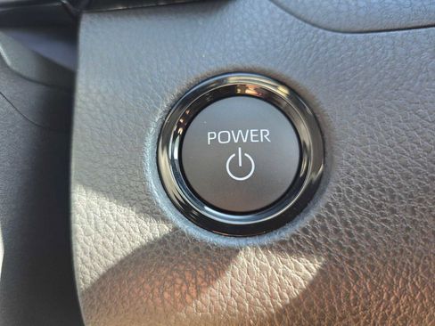 Certified 2025 Toyota Camry LE image 31