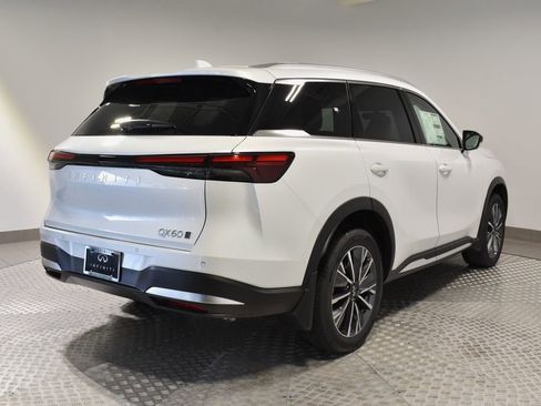 New 2026 INFINITI QX60 Luxe w/ Cargo Package image 3