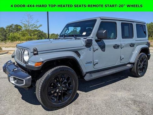Certified 2025 Jeep Wrangler Unlimited Sahara AWD/4WD image 1