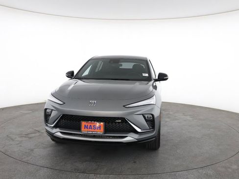 Used 2025 Buick Envista Sport Touring image 4