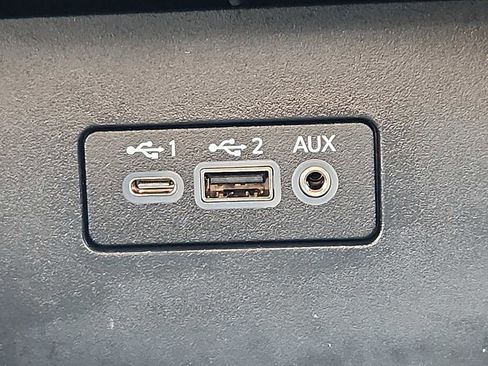 Used 2023 Nissan Altima 2.5 SV image 22