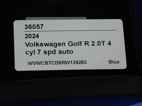 Used 2024 Volkswagen Golf R AWD/4WD image 76