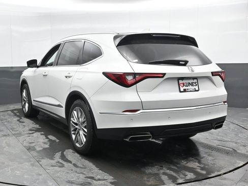 Used 2023 Acura MDX SH-AWD w/ Advance Package image 11