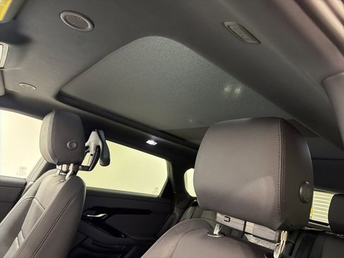 New 2026 Land Rover Range Rover Evoque S image 19