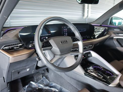 Certified 2025 Audi Q5 Premium Plus w/ Premium Plus image 20