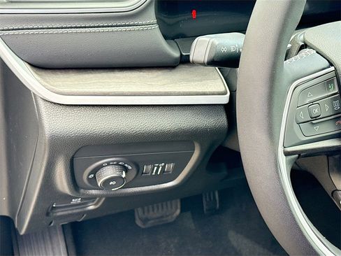 New 2025 Jeep Grand Cherokee L Limited w/ Black Appearance Package image 10