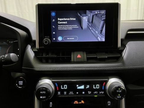 Certified 2025 Toyota RAV4 XLE AWD/4WD image 18