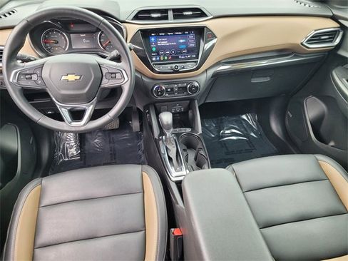 Used 2022 Chevrolet TrailBlazer ACTIV w/ Technology Package image 15
