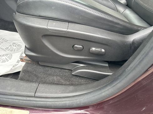 Used 2018 Buick Encore Preferred AWD/4WD image 19