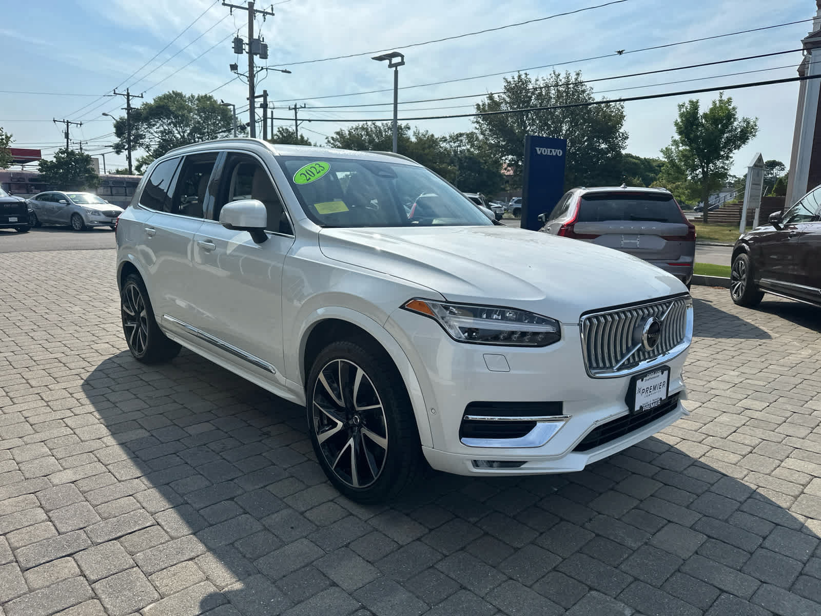 Used 2023 Volvo XC90 B5 Plus w/ Protection Package Premier AWD/4WD image 47