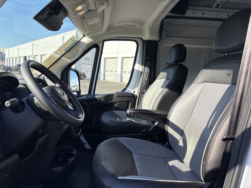 Used 2024 RAM ProMaster 3500 w/ Convenience Group image 15