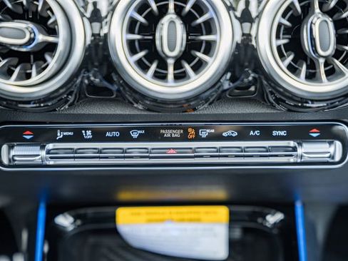 New 2026 Mercedes-Benz GLB 35 AMG 4MATIC image 25