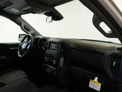 New 2026 GMC Sierra 1500 Pro w/ Graphite Edition image 17