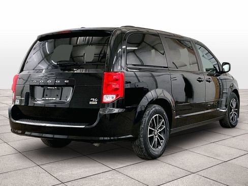 Used 2016 Dodge Grand Caravan R/T FWD image 12