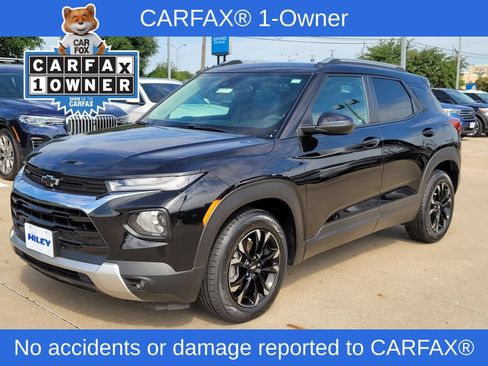Used 2023 Chevrolet TrailBlazer LT w/ Convenience Package FWD image 2
