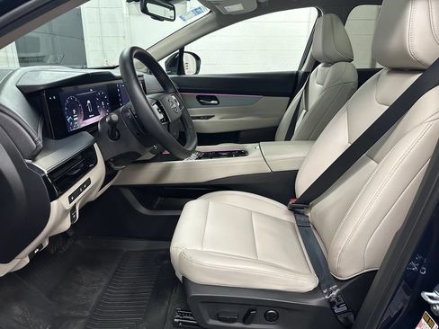 Used 2025 Nissan Murano SL w/ Cargo Package AWD/4WD image 19