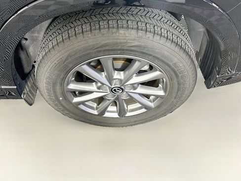 Used 2025 MAZDA CX-5 AWD 2.5 S w/ Select Package image 11