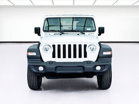 Used 2020 Jeep Wrangler Unlimited Sport S image 2