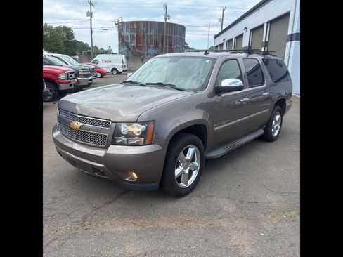 Used 2013 Chevrolet Suburban LTZ AWD/4WD image 1