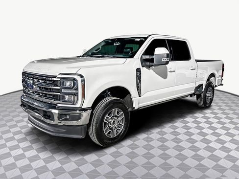 Used 2023 Ford F350 Lariat w/ Lariat Ultimate Package image 4