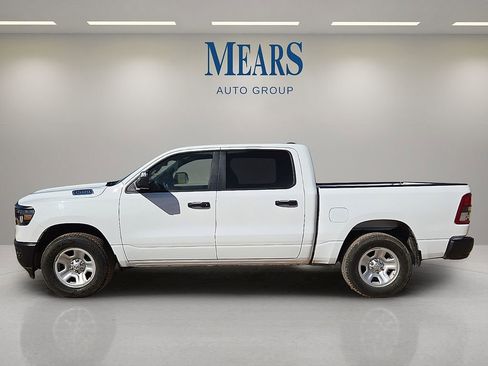Used 2024 RAM 1500 Tradesman w/ Trailer Tow Group image 2