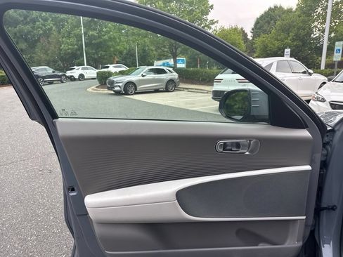 Used 2025 Hyundai Ioniq 6 SEL RWD image 7