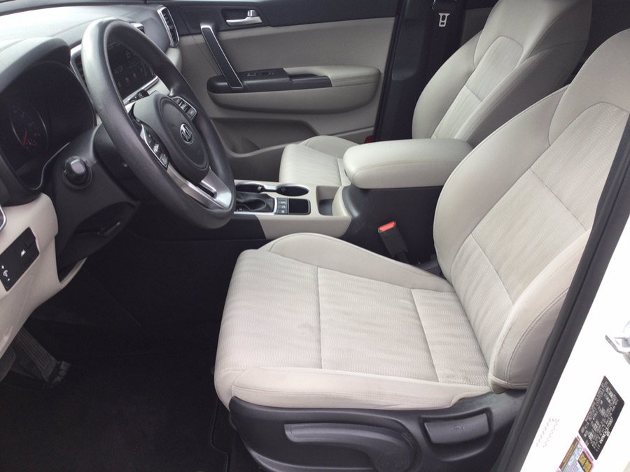 Used 2020 Kia Sportage LX AWD/4WD image 20