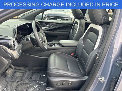 Used 2024 Chevrolet Blazer EV LT AWD/4WD image 3