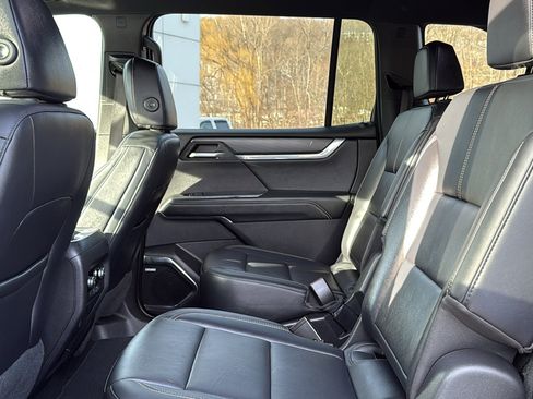 Certified 2024 GMC Acadia Elevation w/ LPO, Cargo Package image 27