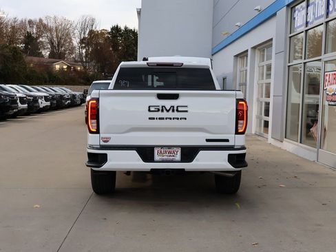 New 2026 GMC Sierra 1500 Elevation w/ Elevation Premium Package AWD/4WD image 9