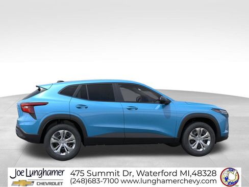 New 2026 Chevrolet Trax LS FWD image 5