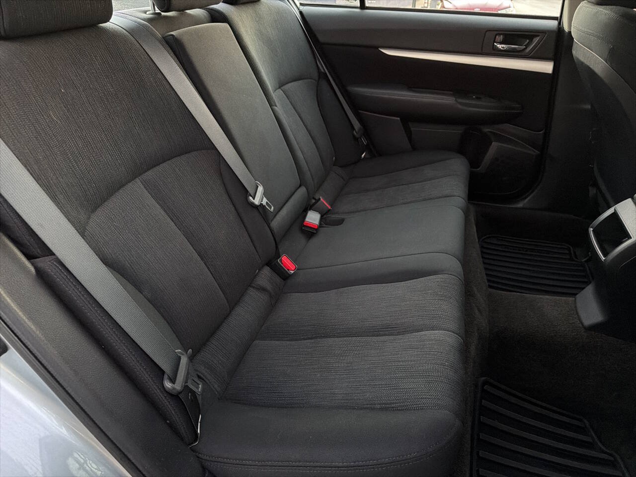 Used 2013 Subaru Legacy 2.5i Premium AWD/4WD image 18