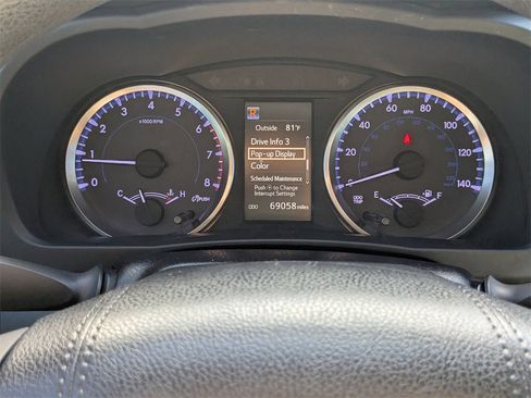 Used 2018 Toyota Highlander LE image 22