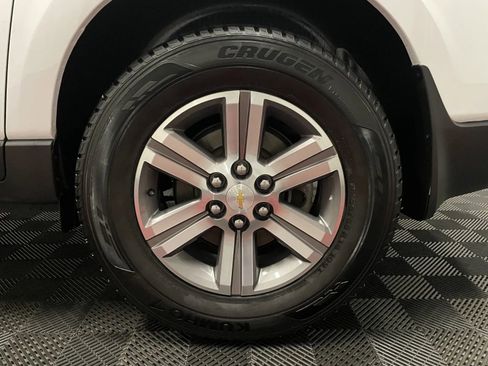 Used 2017 Chevrolet Traverse LT image 12
