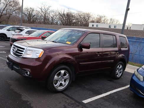 Used 2015 Honda Pilot EX image 4