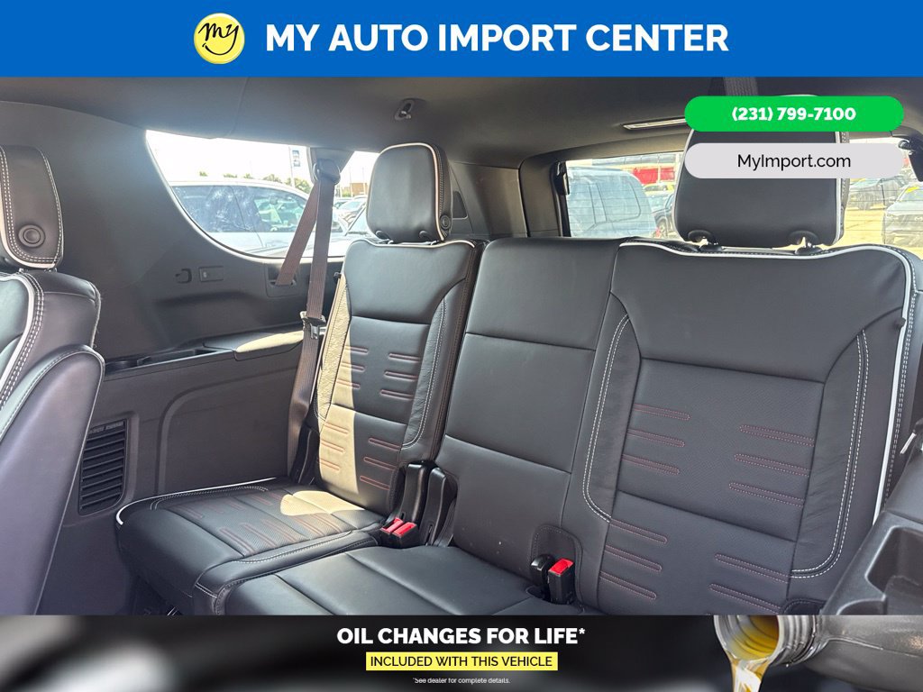 Used 2025 GMC Yukon XL AT4 Ultimate AWD/4WD image 28