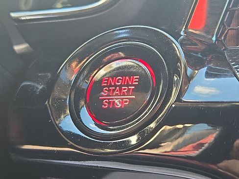 Used 2025 Honda CR-V EX-L image 25