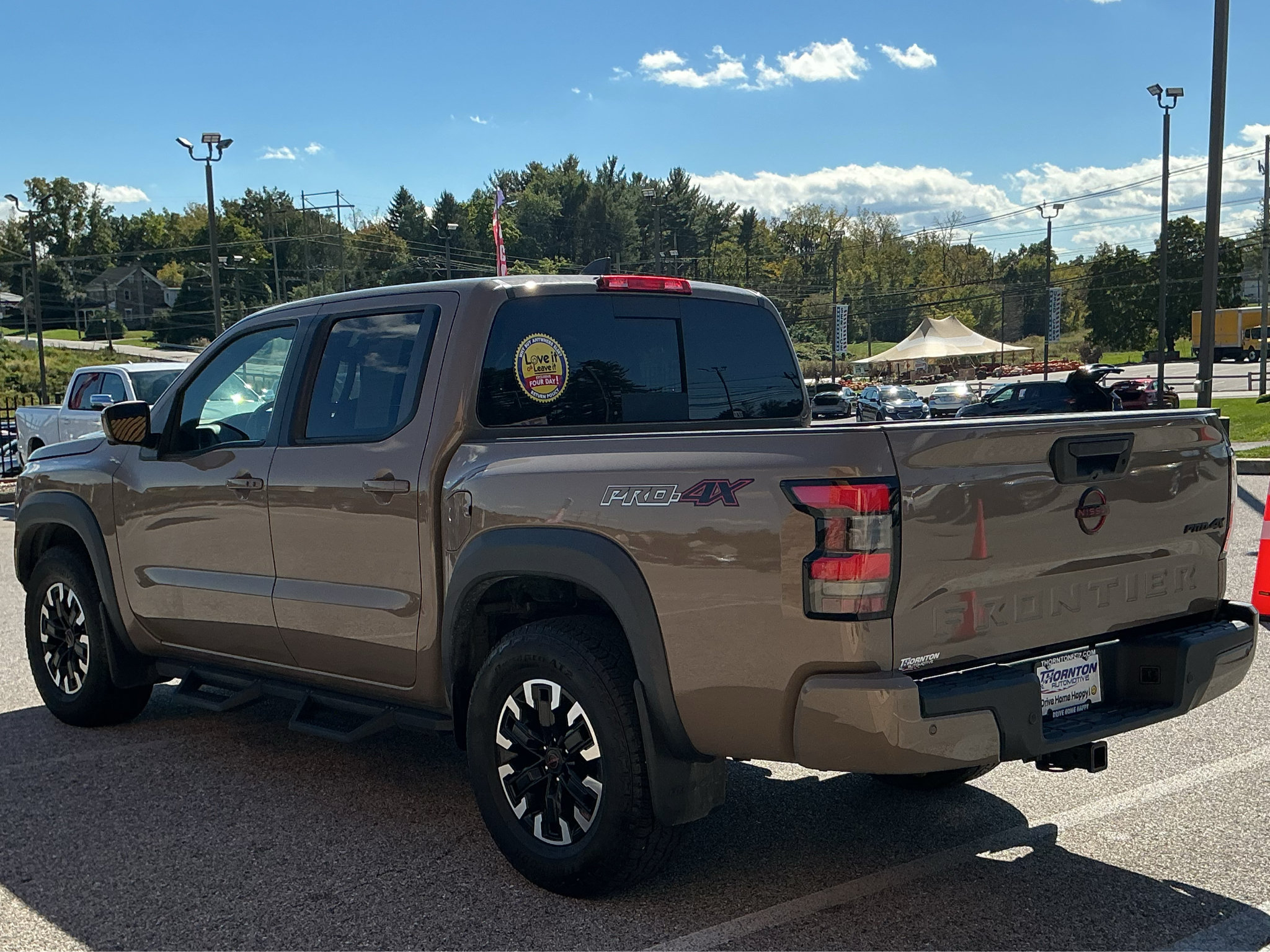 Used 2024 Nissan Frontier PRO-4X w/ Pro Convenience Package AWD/4WD image 5