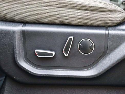 Used 2016 Ford F150 XLT w/ Equipment Group 302A Luxury image 18