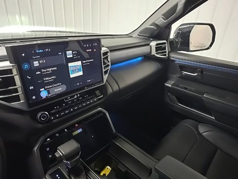 Used 2024 Toyota Sequoia Platinum image 26