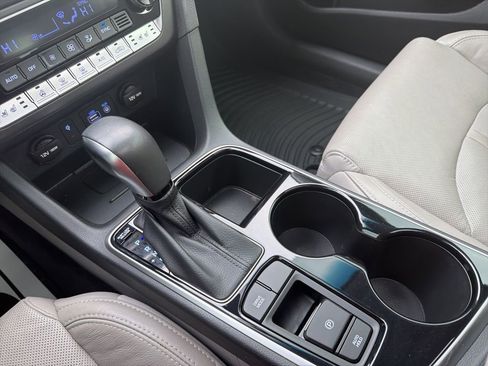 Used 2019 Hyundai Sonata Limited w/ Cargo Package image 34