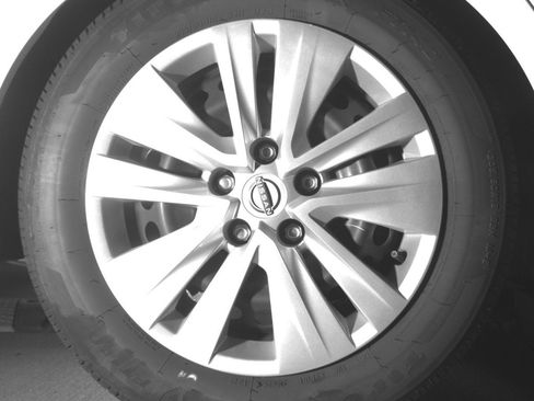 Used 2025 Nissan Sentra S image 15