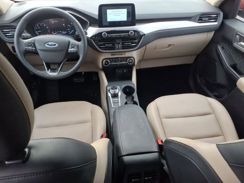 Used 2020 Ford Escape SEL image 6