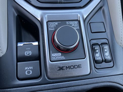 Used 2023 Subaru Forester Limited image 18